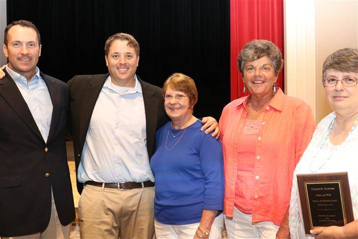 2018 Hall of Distinction Honorees - group picture