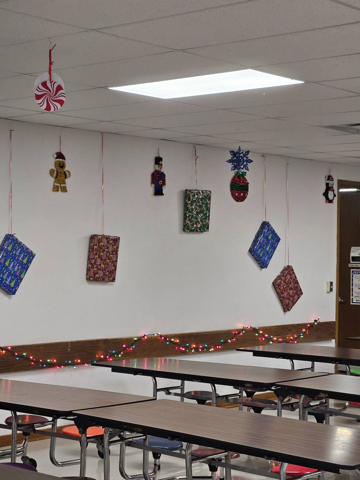 Cafeteria decorations 